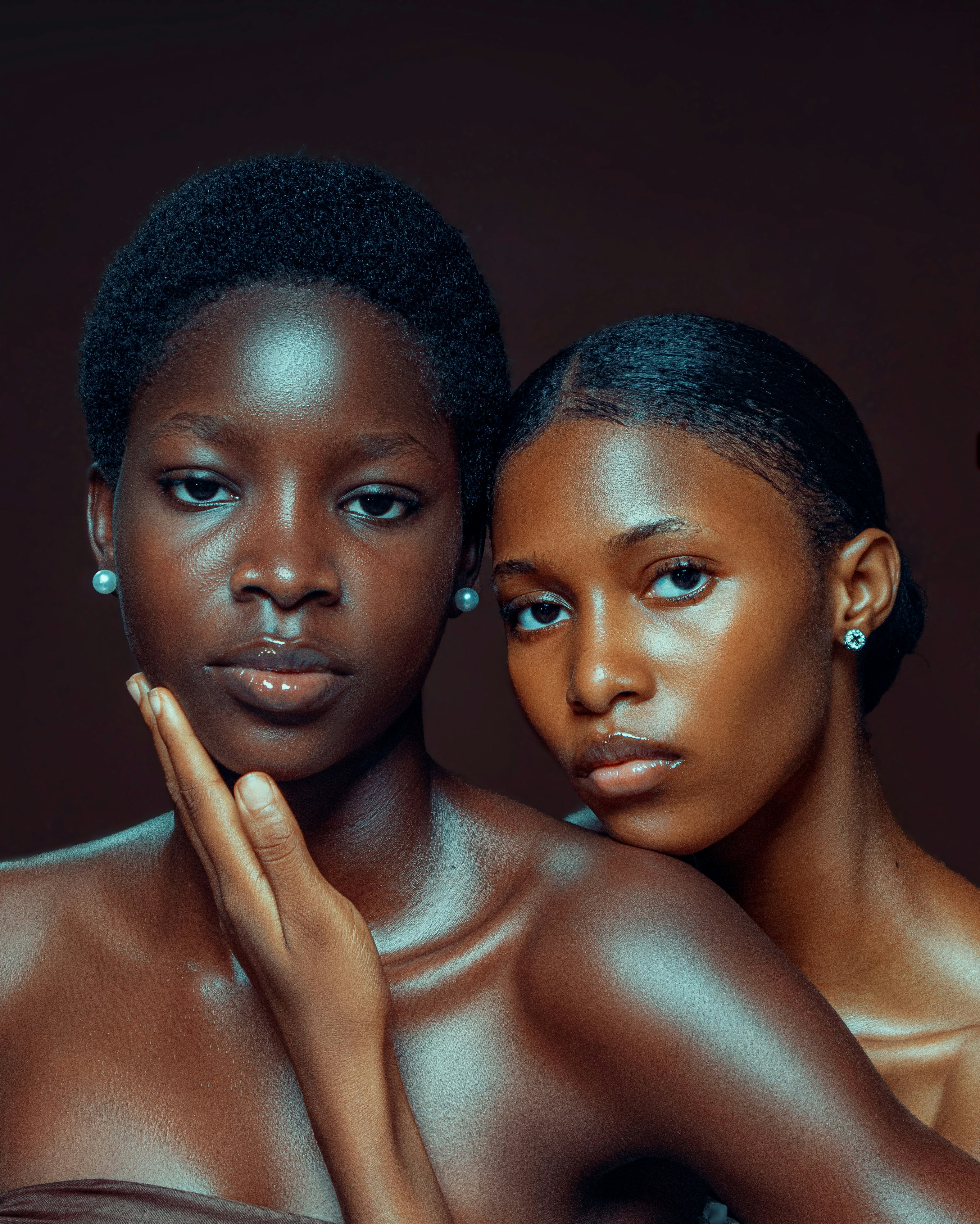 Radiant glowing skin - melanin-rich expertise